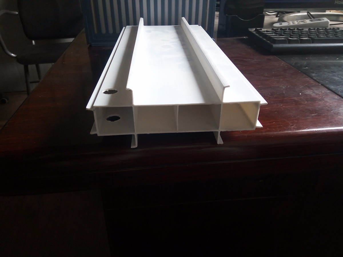 许昌立面拉缝板 (1)150MM宽拉缝板